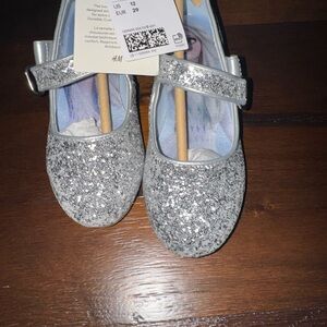 H&M Kids Shimmering Silver Dress Shoes